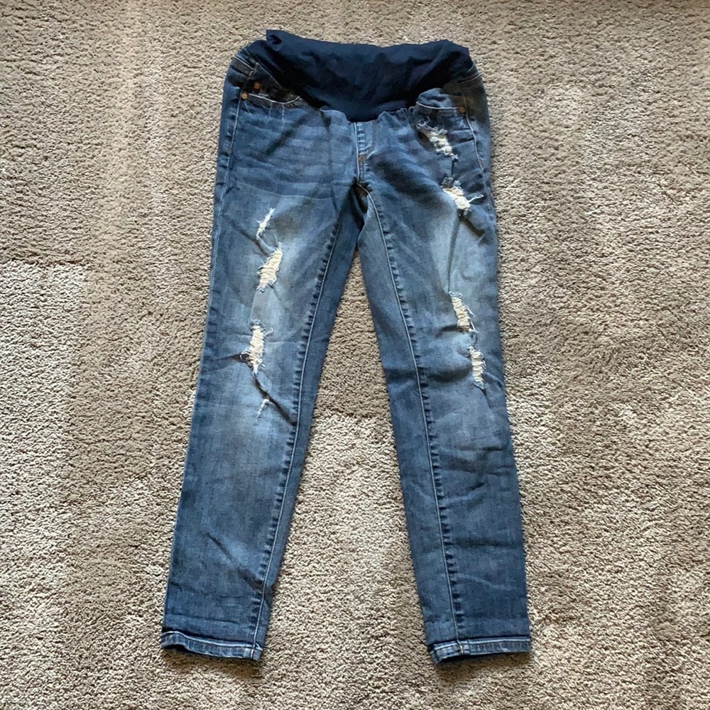 Maternity denim capris